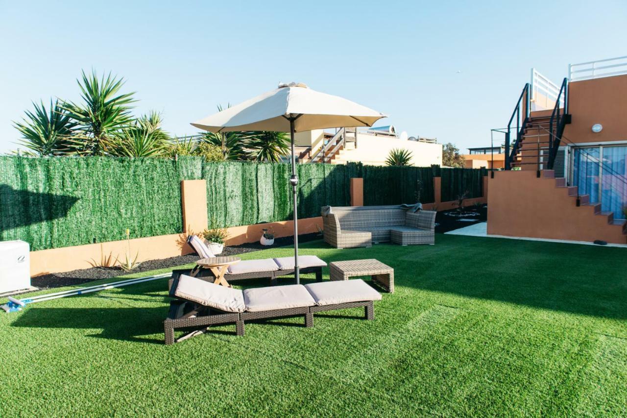 Eco Villa White Suite With Climatized Pool 칼레타데푸스테 외부 사진