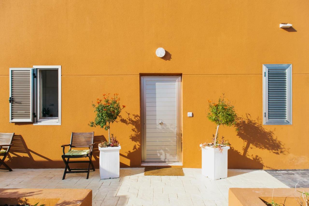Eco Villa White Suite With Climatized Pool 칼레타데푸스테 외부 사진